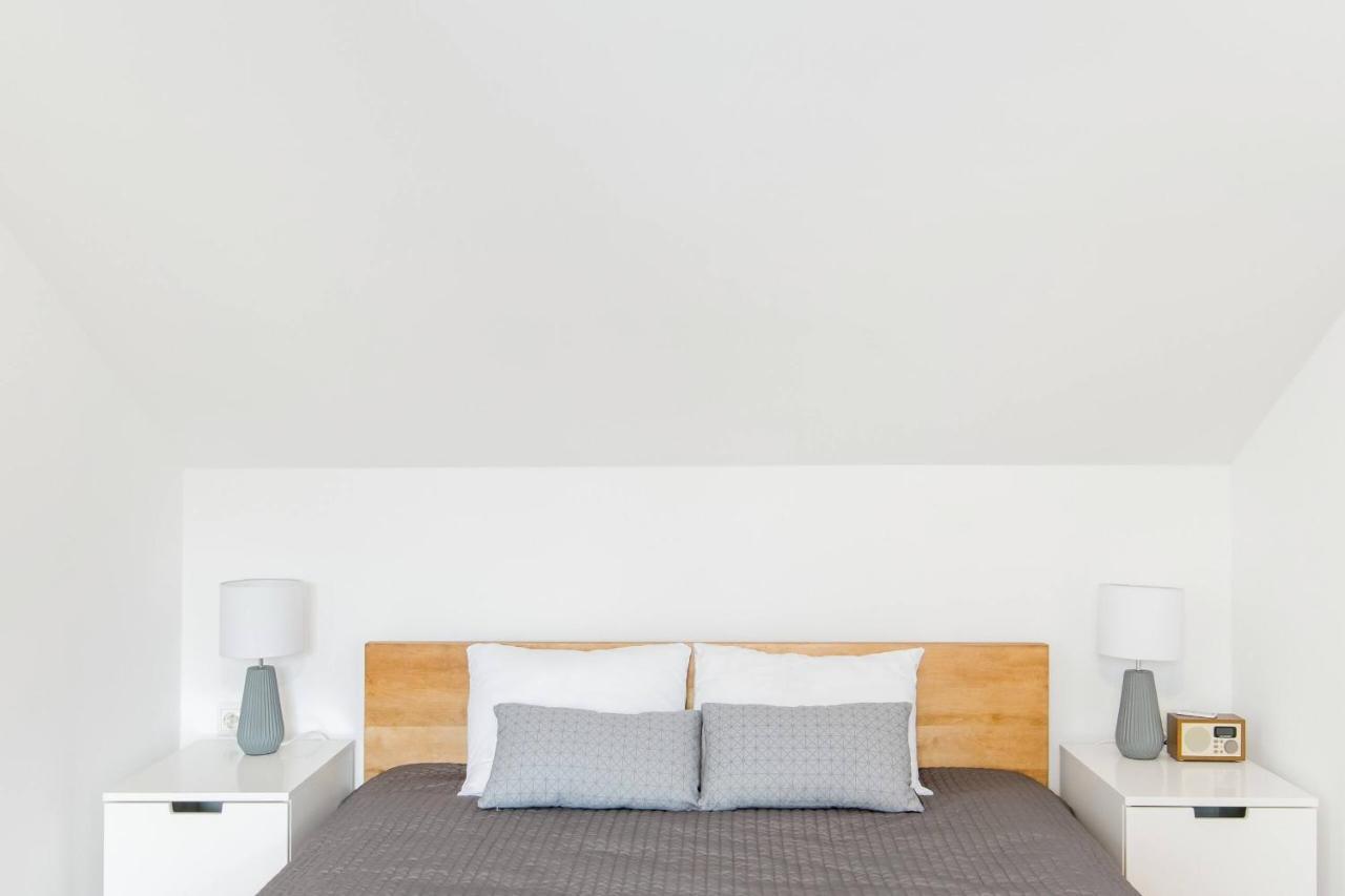 Neo Unique & Bright Apartments, Free Parking, 15Min Old Town & Kazimierz - By Homelike Cracovia Exterior foto