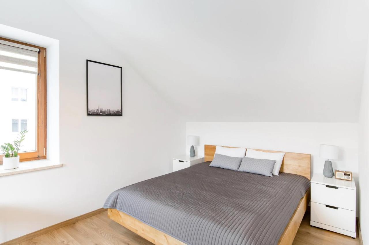 Neo Unique & Bright Apartments, Free Parking, 15Min Old Town & Kazimierz - By Homelike Cracovia Exterior foto